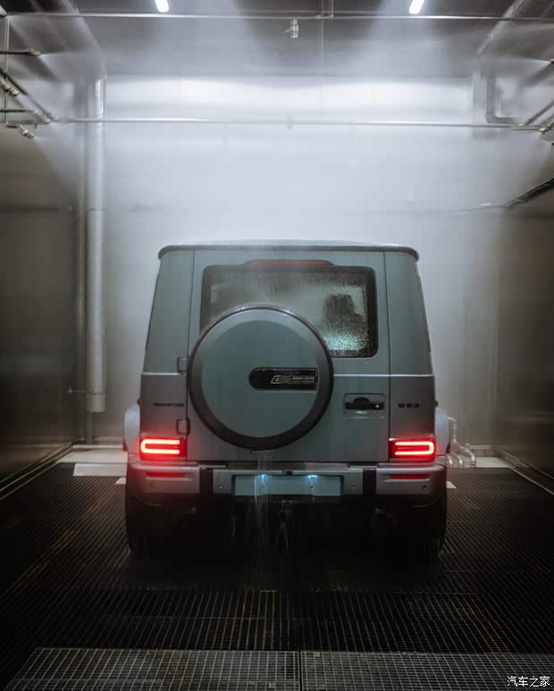 مرسدس‑ایامجی G 63 Mirage Edition با تولید محدود ۳۵ دستگاه برای خلیجفارس مرسدس‑ایامجی G 63 Mirage Edition با تولید محدود ۳۵ دستگاه برای خلیجفارس