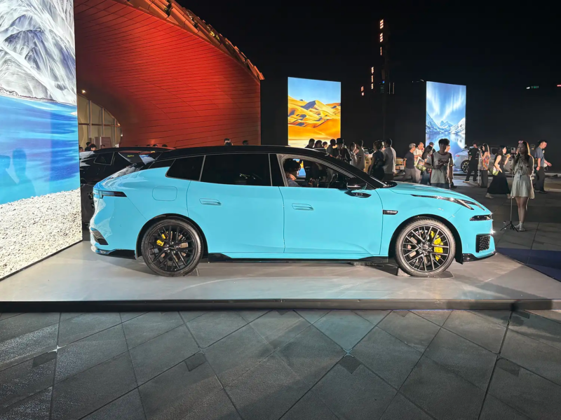 لینک اند کو 07 GT واگن PHEV با 523 اسب و برد برقی تا 200 کیلومتر رسماً معرفی شد