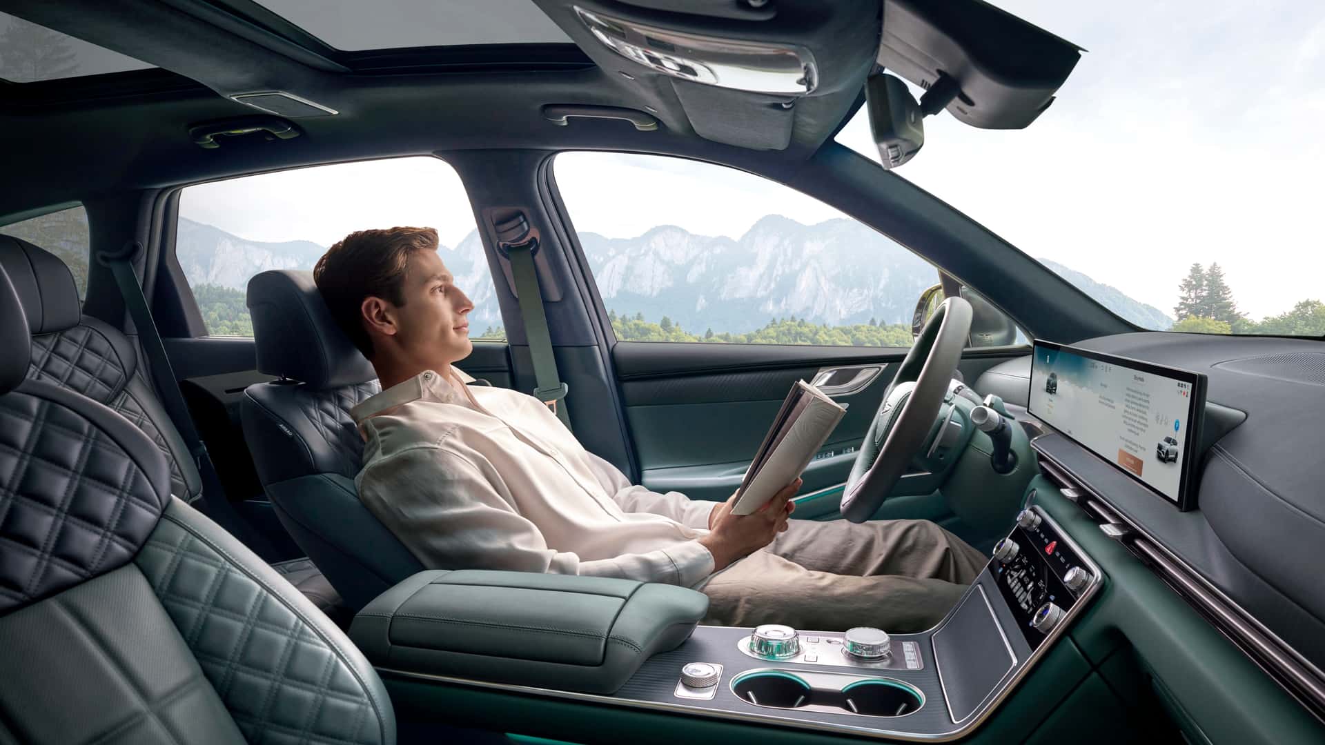 جنسیس بالاخره نخستین هیبریدی خود را معرفی کرد؛ GV80 Hybrid GV80 Hybrid