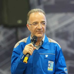 مدیرعامل ایران خودرو: در شرایط دشوار هم پایداری تولید و توسعه فناوری را دنبال می‌کنیم