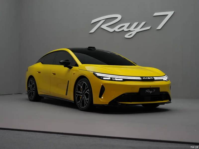 GAC Aion Ray 7 رونمایی شد؛ سدانی الکتریکی با موتور هواوی!