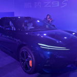 دِنزا Z9S از BYD با برد CLTC تا ۱۱۰۰ کیلومتر و شارژ فلش دو دقیقه‌ای