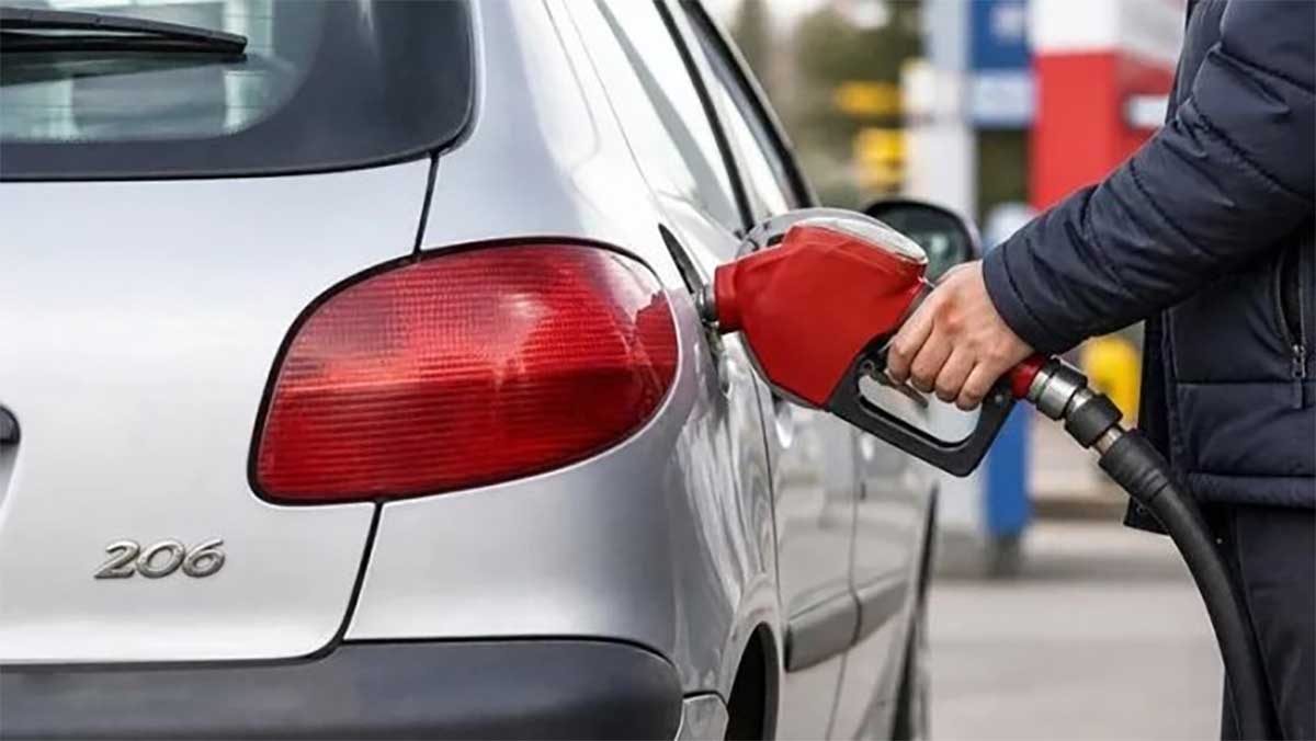 بنزین گران شد، اجرای نرخ 10 هزار تومانی سوخت آزاد