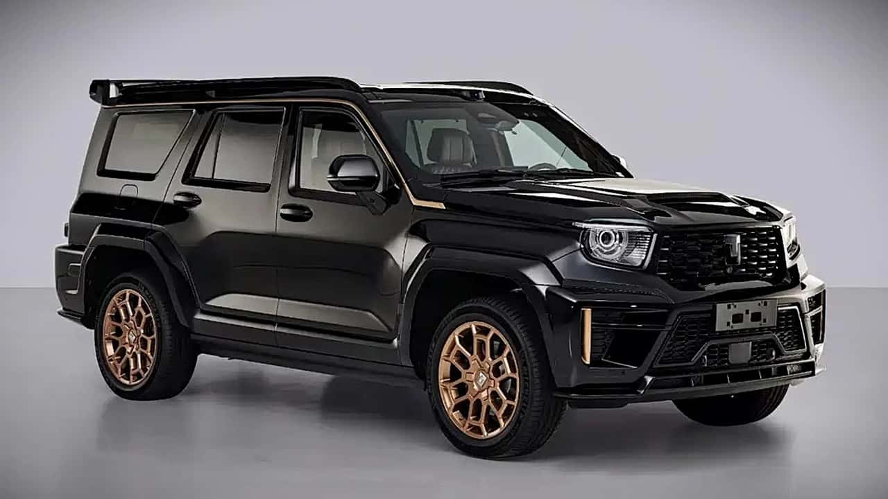 GWM تانک 700 LWB؛ یک شاسی‌بلند عظیم‌الجثه که عملاً شبیه تانک است