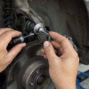 راهنمای مرحله‌به‌مرحله تعویض سنسور ABS پژو 405