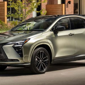 لکسس NX برای مدل 2027 تنها در نسخه‌های هیبریدی عرضه می‌شود