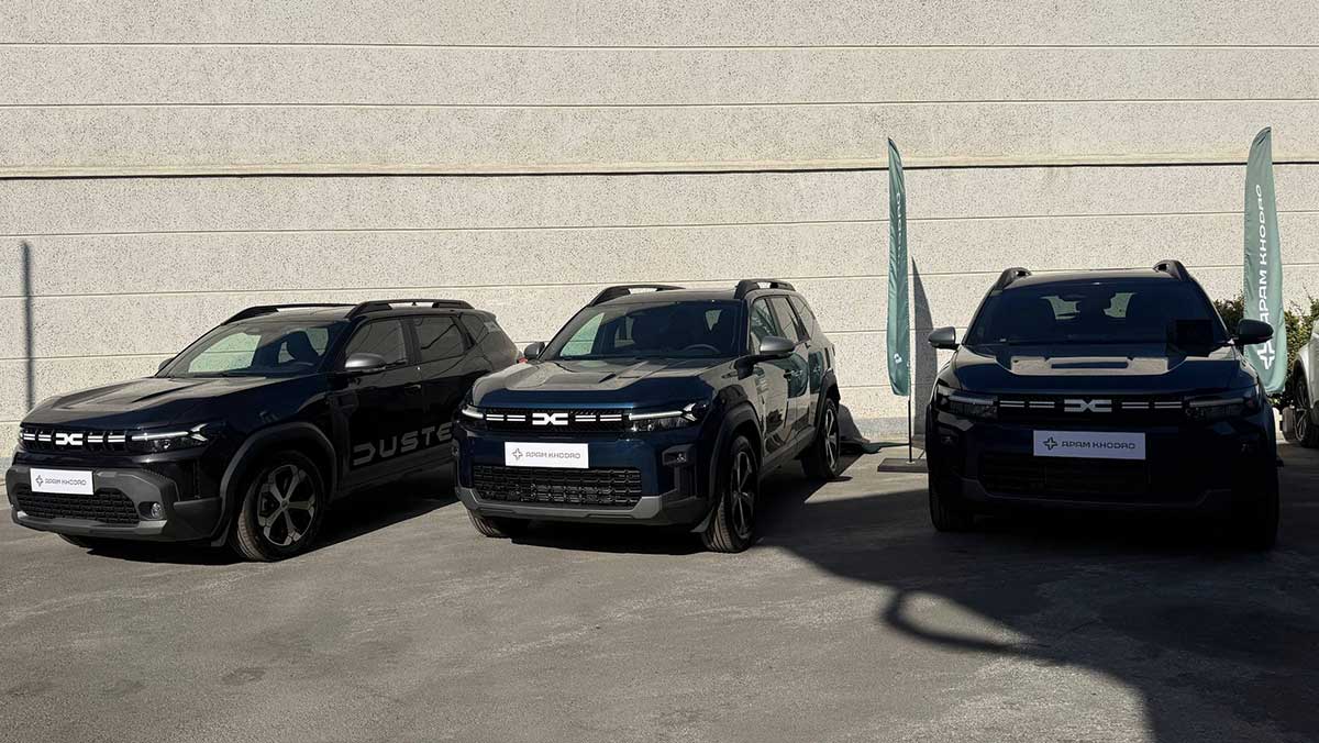 تحویل زودتر از موعد خودروهای وارداتی تویوتا و داچیا توسط آپام خودرو تحویل زودتر از موعد خودروهای وارداتی تویوتا و داچیا توسط آپام خودرو
