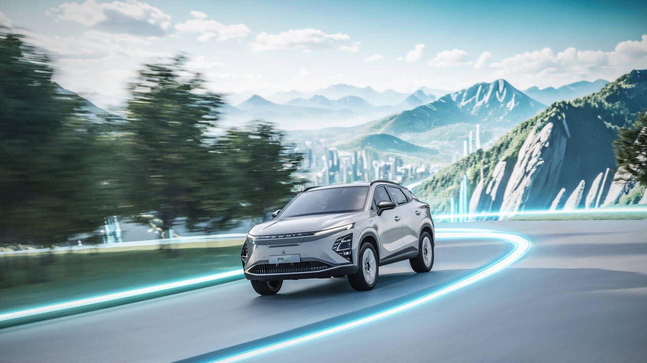 از مصرف انرژی تا عمر باتری؛ نگاهی به تجربه رانندگی شهری با فونیکس FX EV