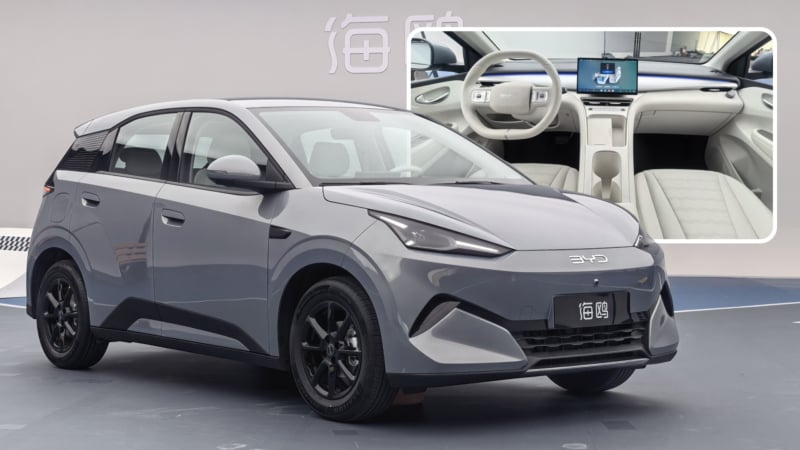 پایداری نسل دوم BYD سیگال در آزمون ترکیدن لاستیک در ۱۴۰ کیلومتر بر ساعت پایداری نسل دوم BYD سیگال در آزمون ترکیدن لاستیک در ۱۴۰ کیلومتر بر ساعت
