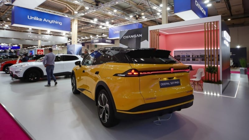 Deepal S07 Ultra PHEV؛ کراساوور چانگان با برد الکتریکی 100 کیلومتر و قیمت از 36,000 یورو در اروپا Deepal S07 Ultra PHEV؛ کراساوور چانگان با برد الکتریکی 100 کیلومتر و قیمت از 36,000 یورو در اروپا