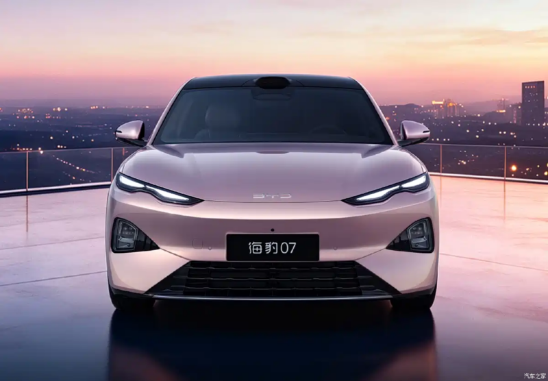 عرضه نسل جدید BYD سیل 07 با لیدار و سیستم خودران عرضه نسل جدید BYD سیل 07 با لیدار و سیستم خودران